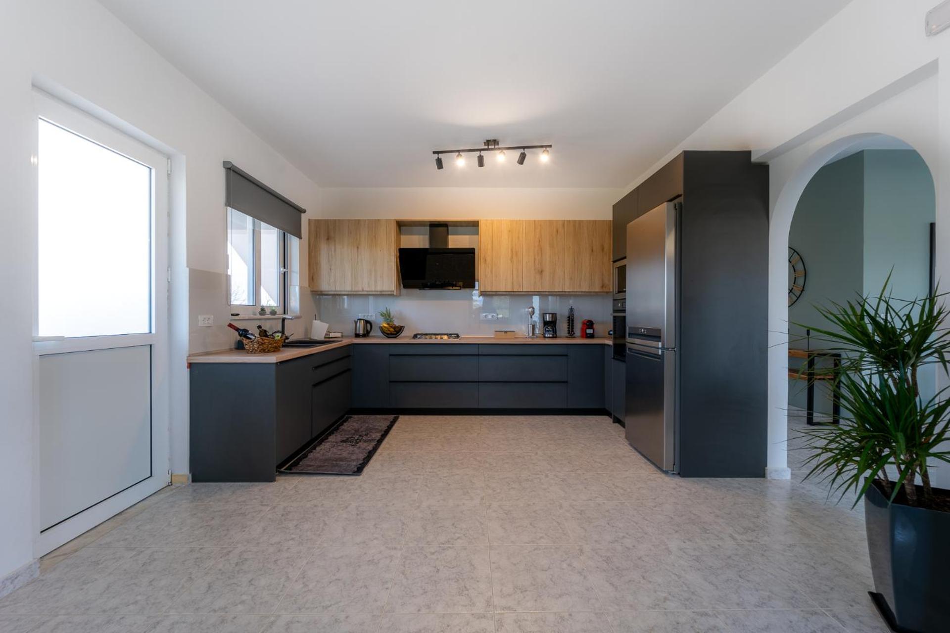 Giota Luxury Living Villa *